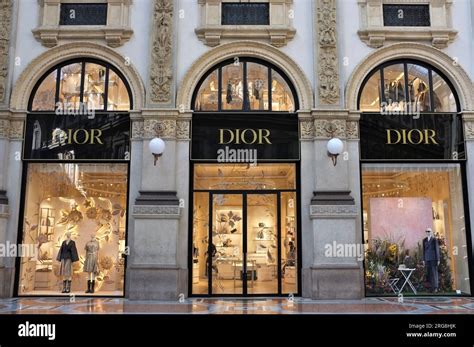 dior milan galleria photos|Dior Milan boutique.